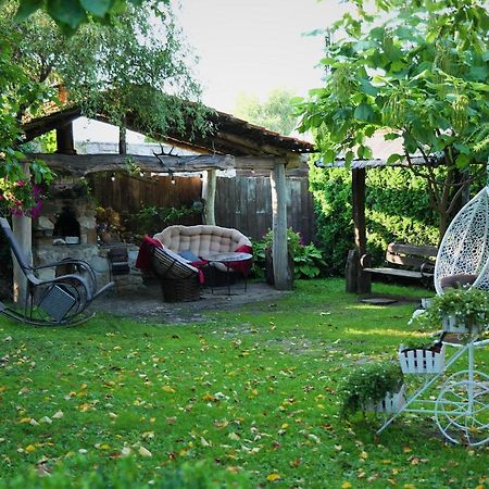 Sadyba Pochayiv Villa Pocsajiv Kültér fotó